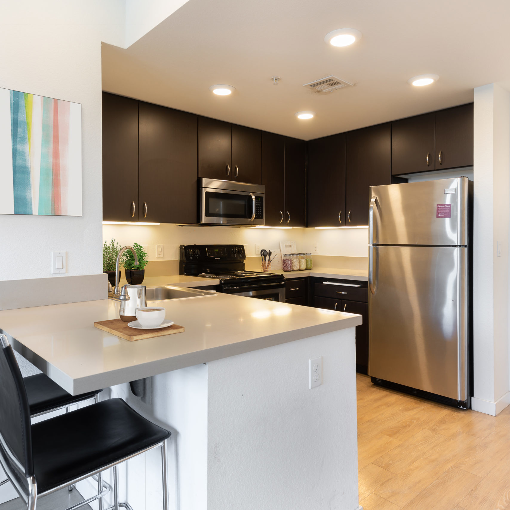 27 North - Fully equipped Kitchen